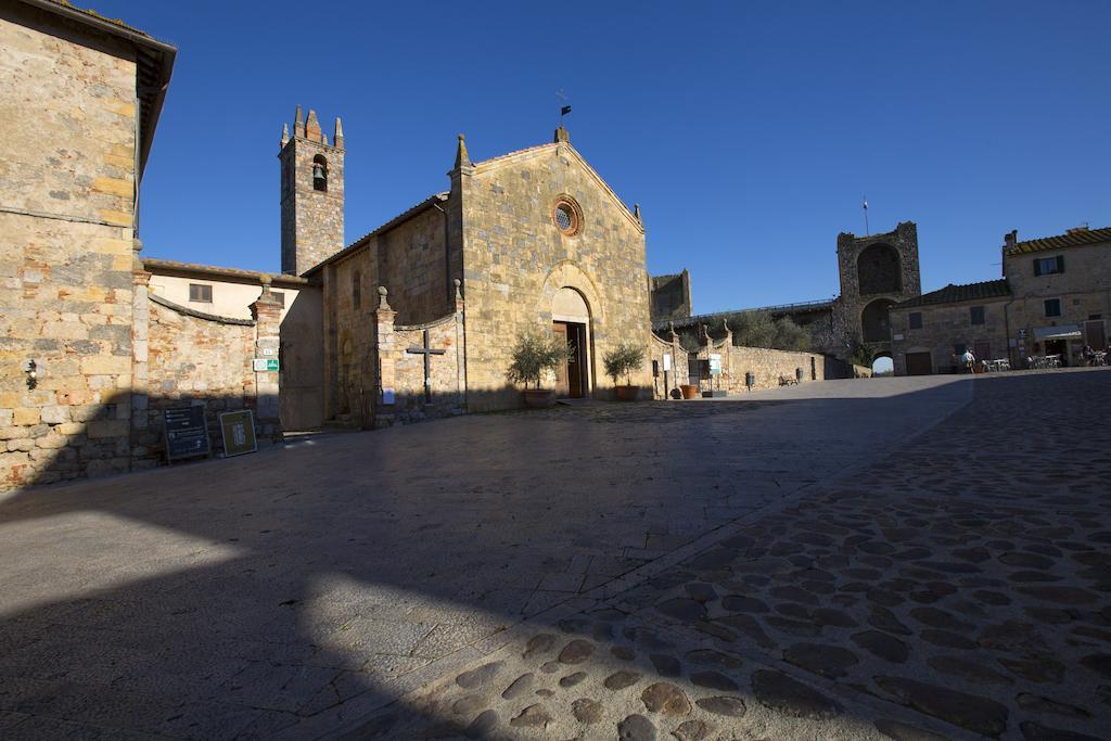 Camere Dentro Il Castello Monteriggioni Εξωτερικό φωτογραφία
